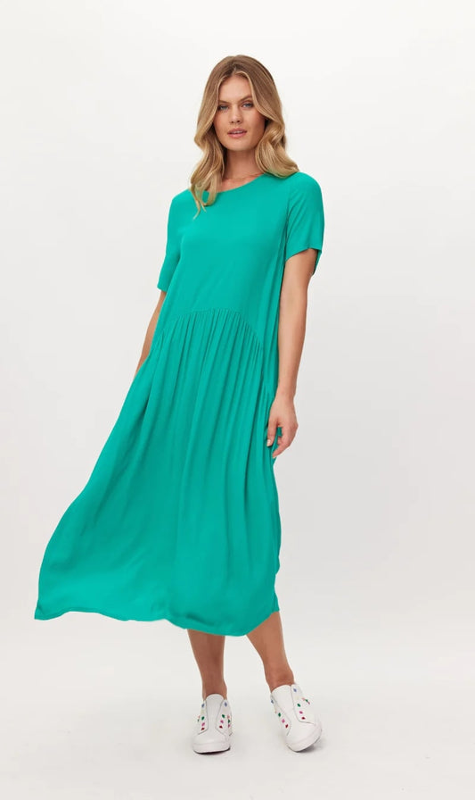 Lemon Tree Clothing: A Stylish Choice for Women's Fashion in New Zealand