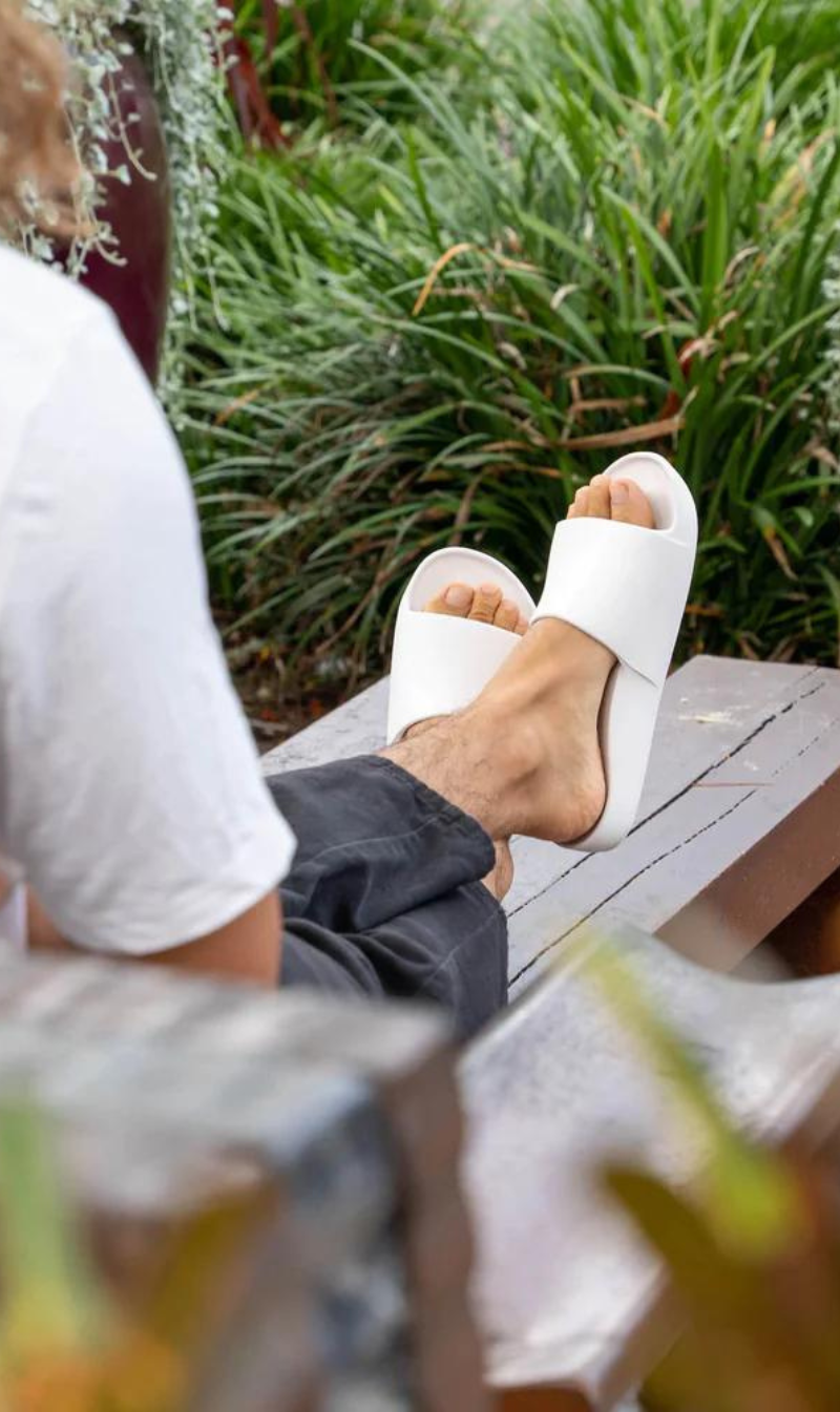 Slides discount arch support