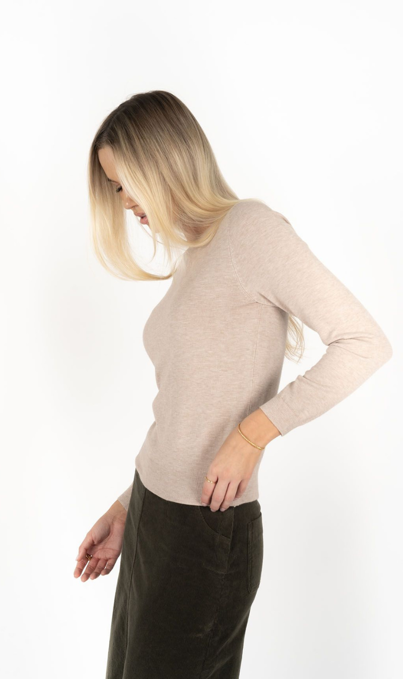 Mae Jumper