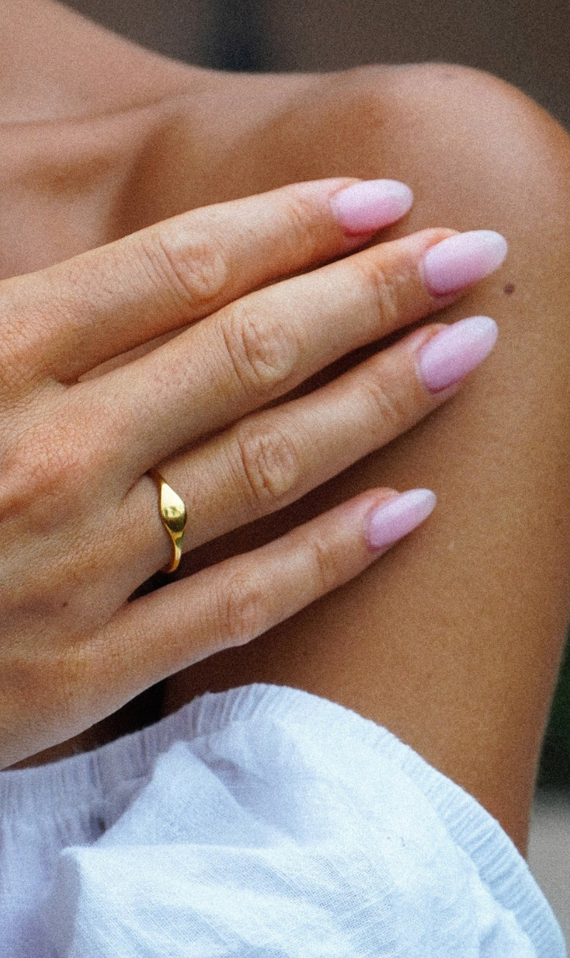 Dainty Signet Ring