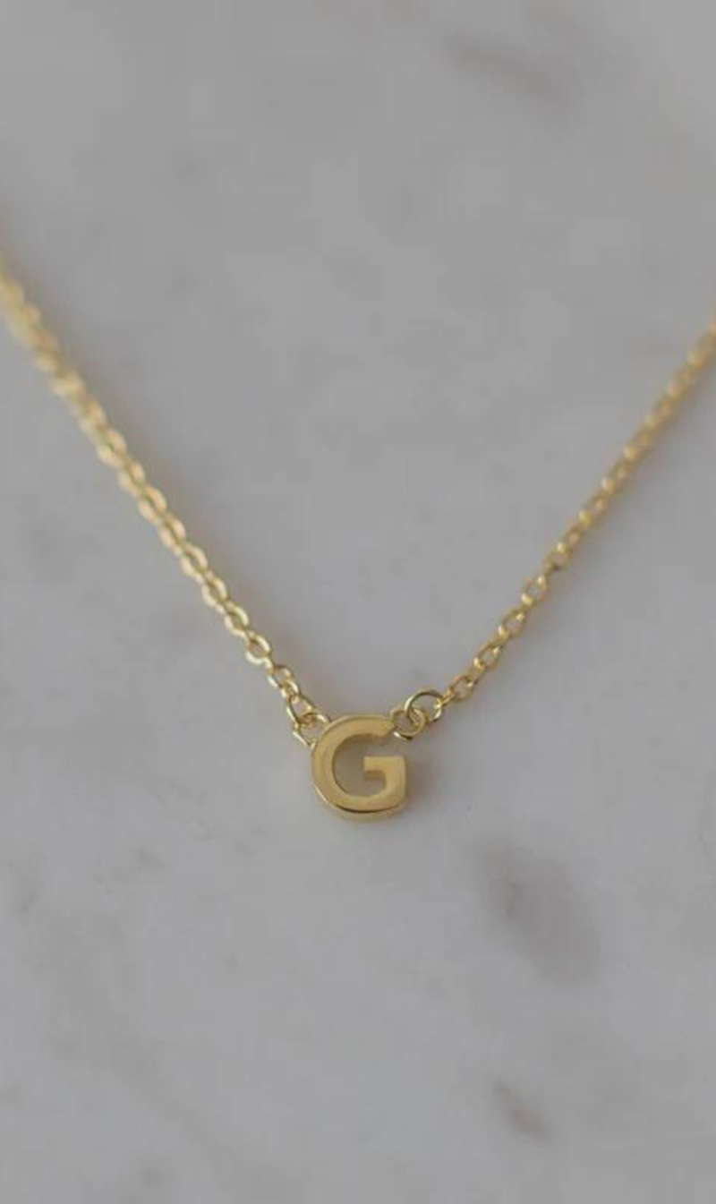 Little Letter Necklace Gold