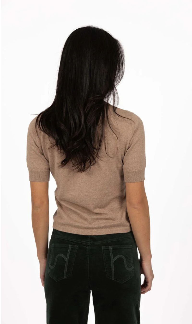 Vera Top - Hazelnut