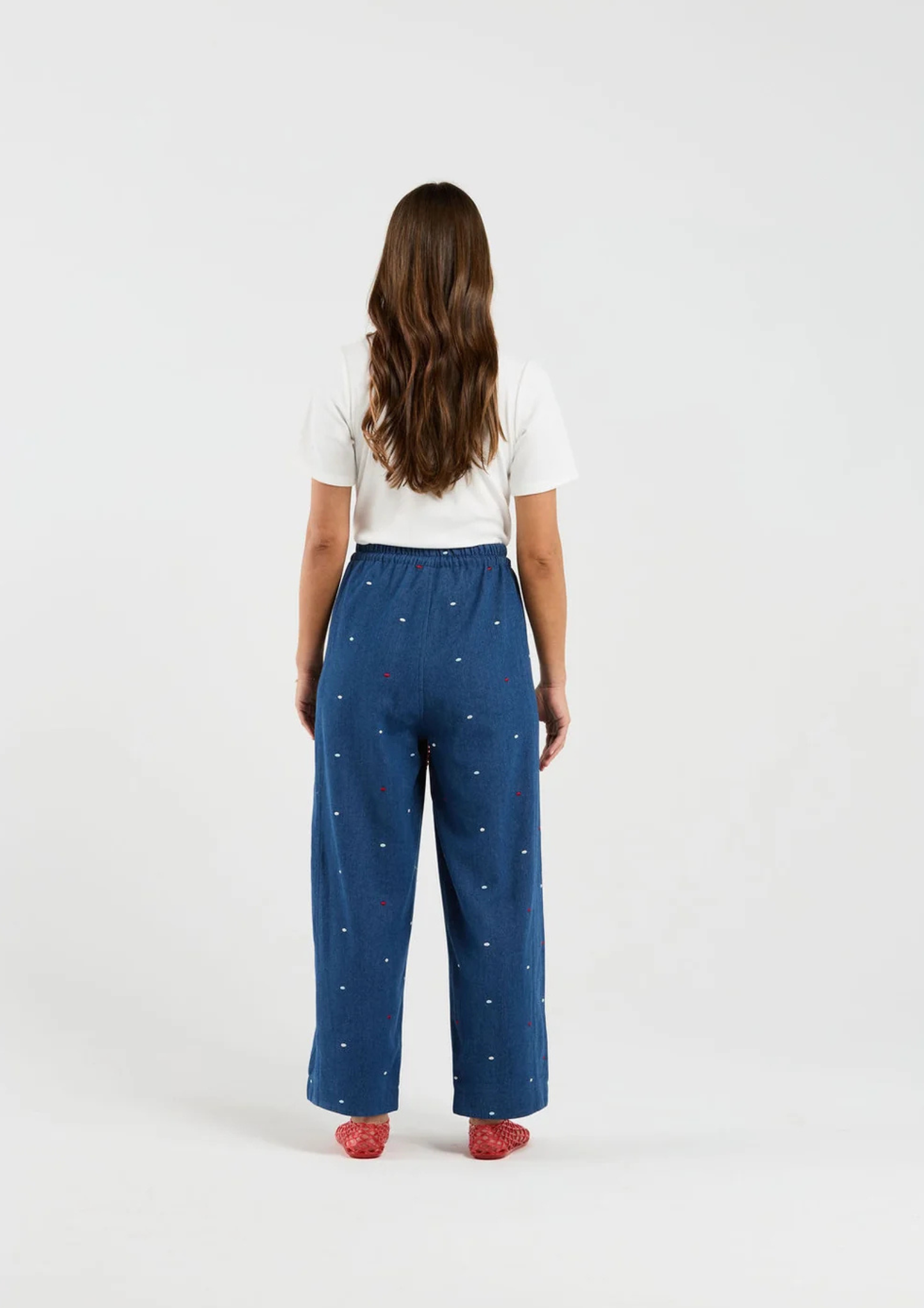 Ezzie Pant