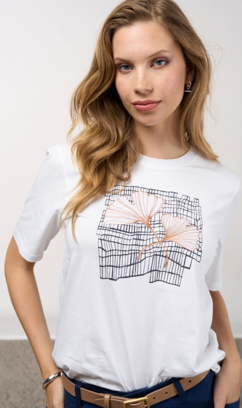 Outro Tee | Take Flight