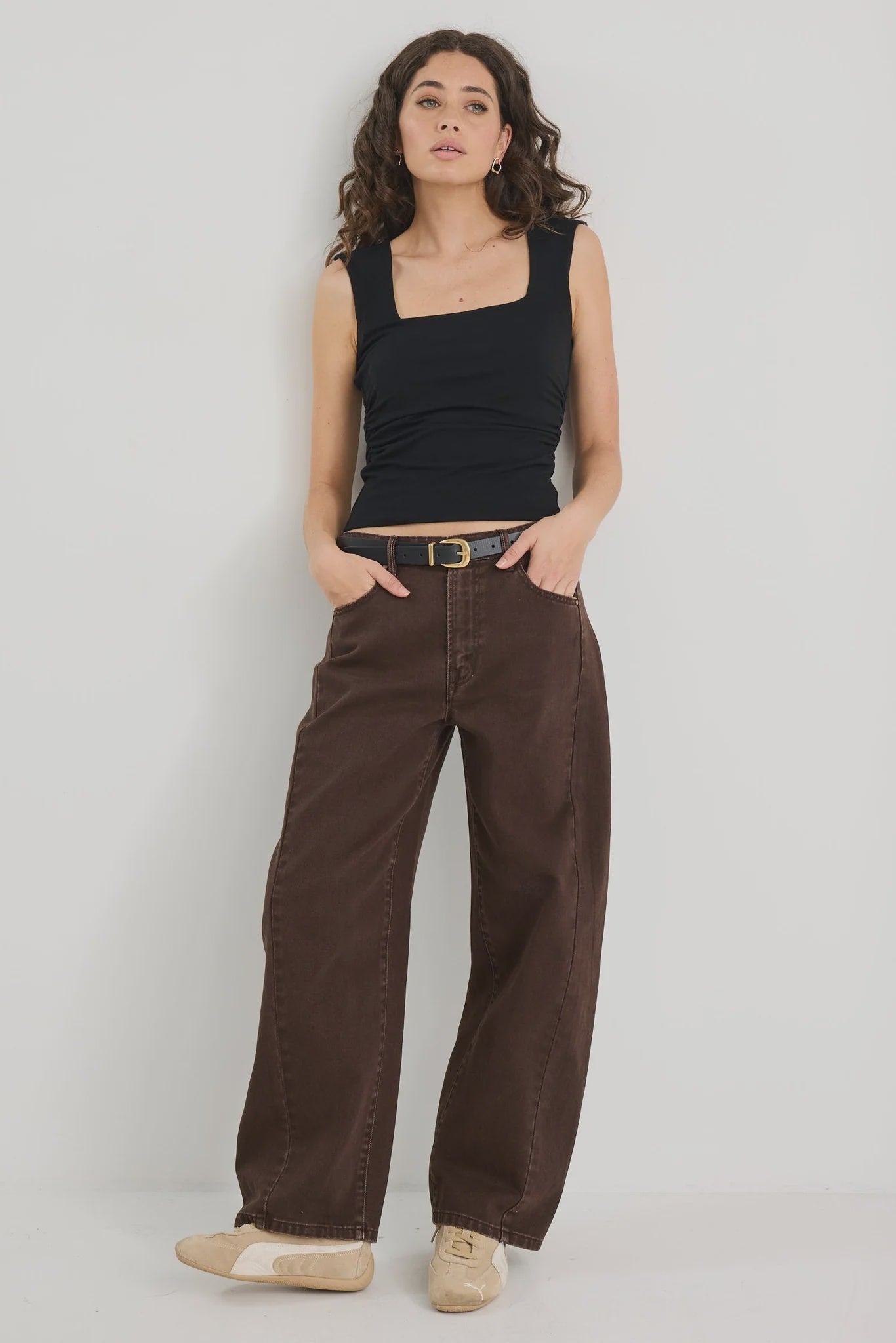 Varsity Barrel Jeans | Chocolate