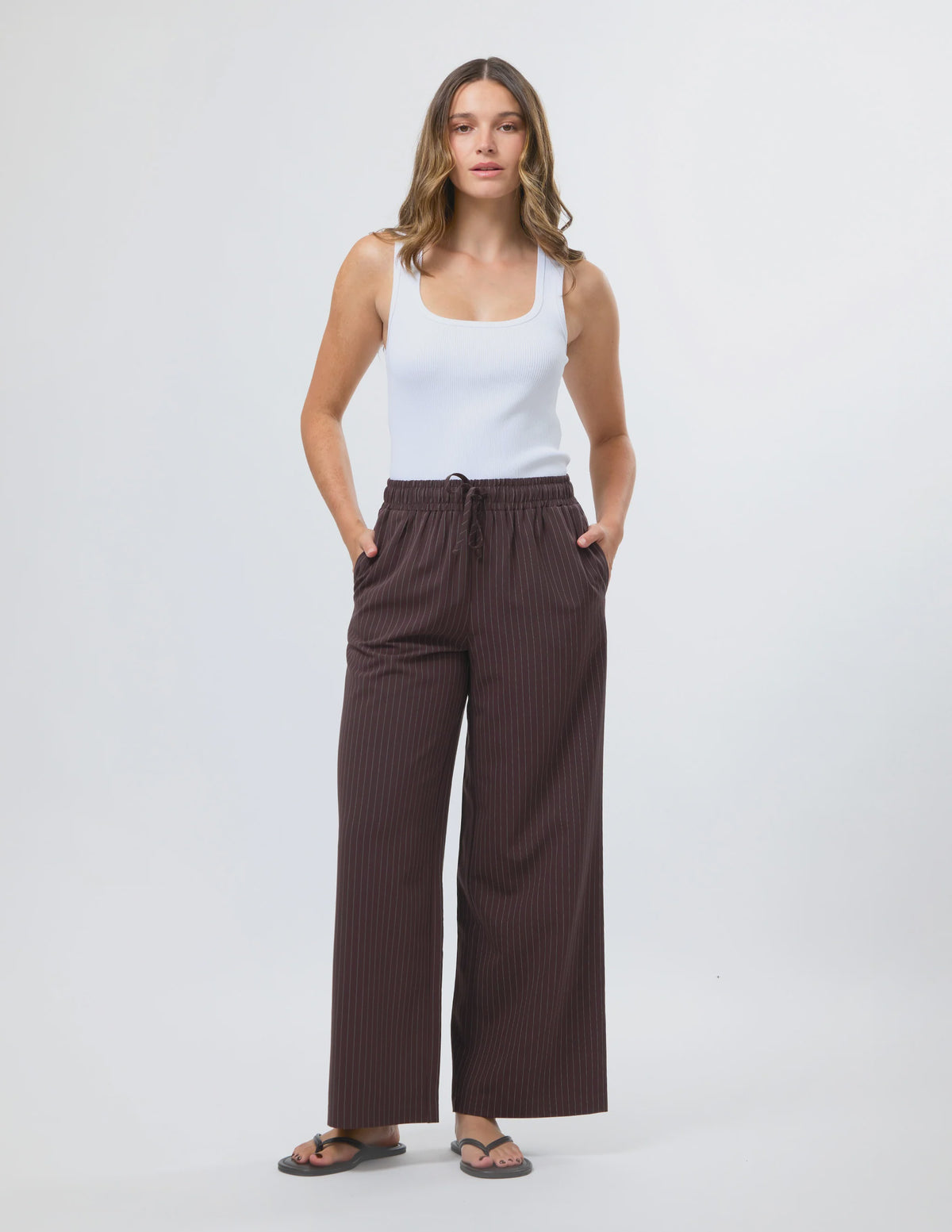 Nora Pant