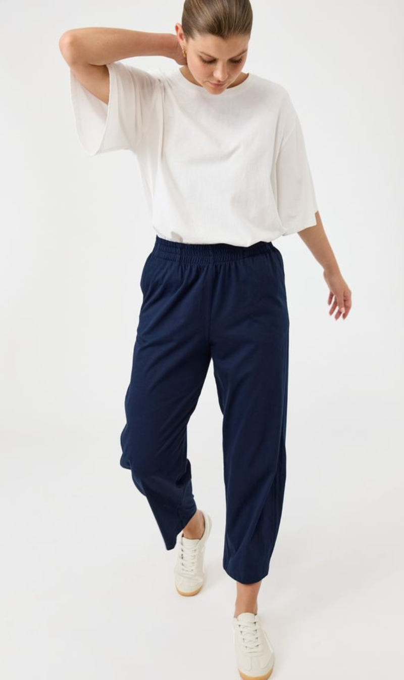 Studio Traveller Pant | Indigo