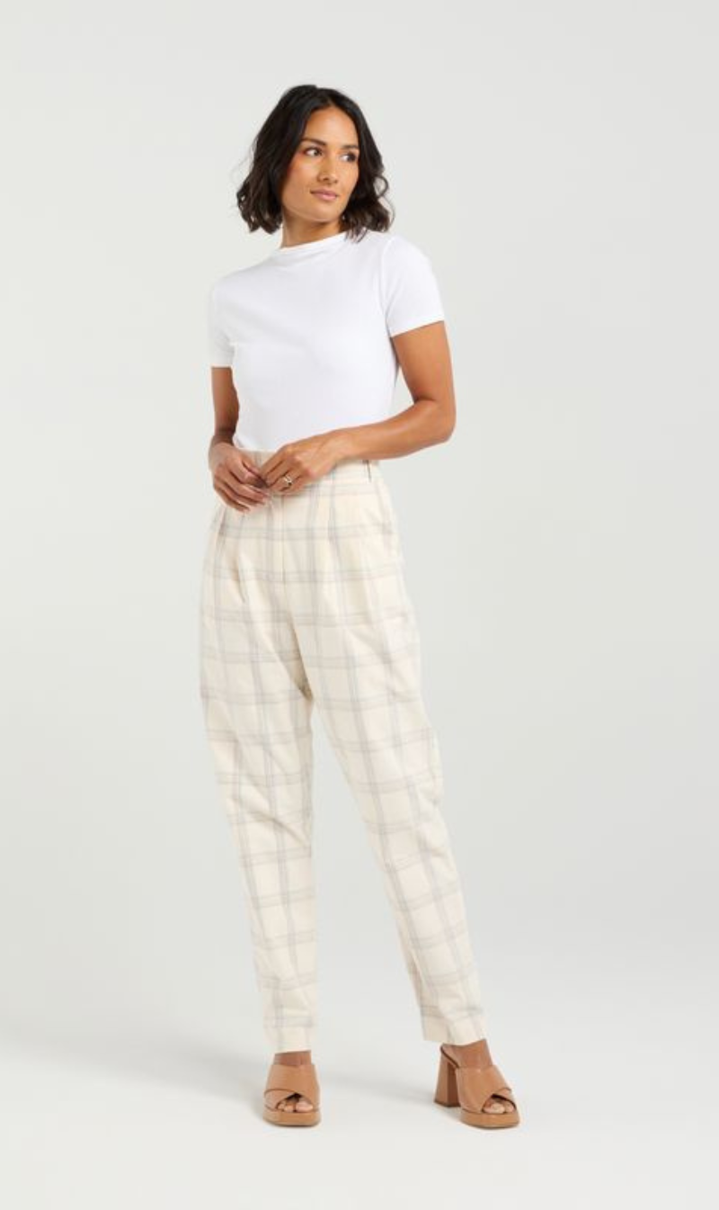 Sarah Pant