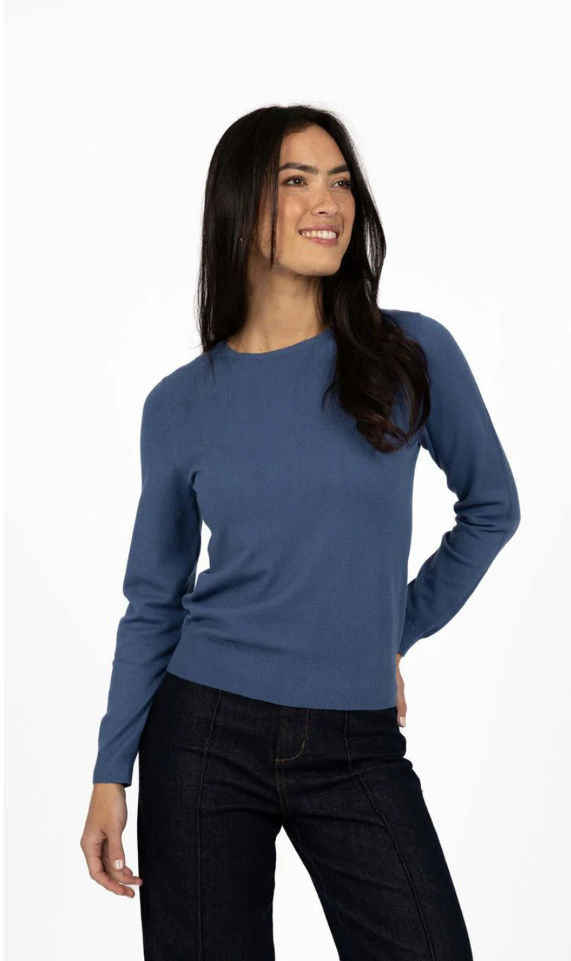 Mae Jumper