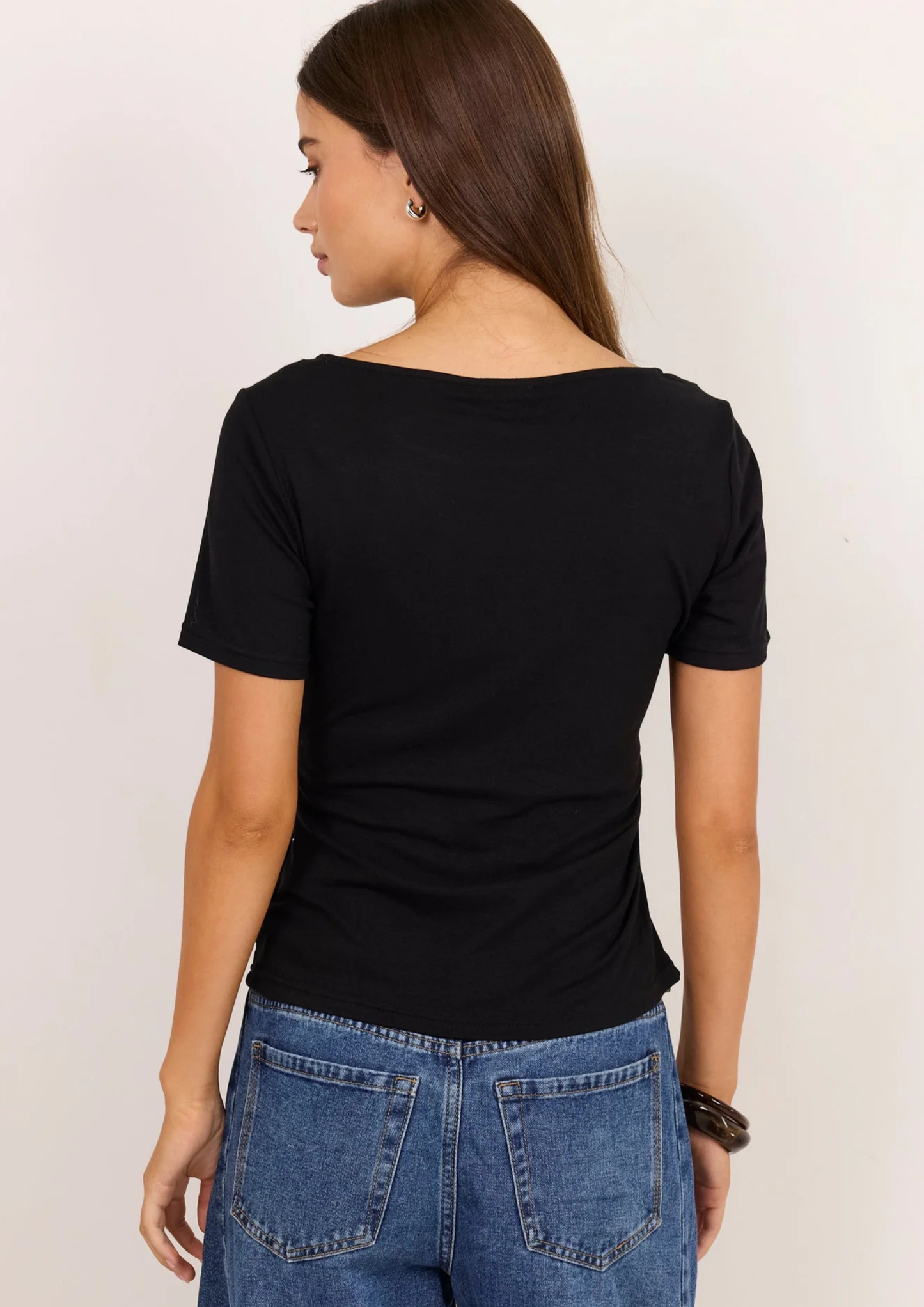 Turn Black Boat Neck Knot Front Short Sleeve Tee