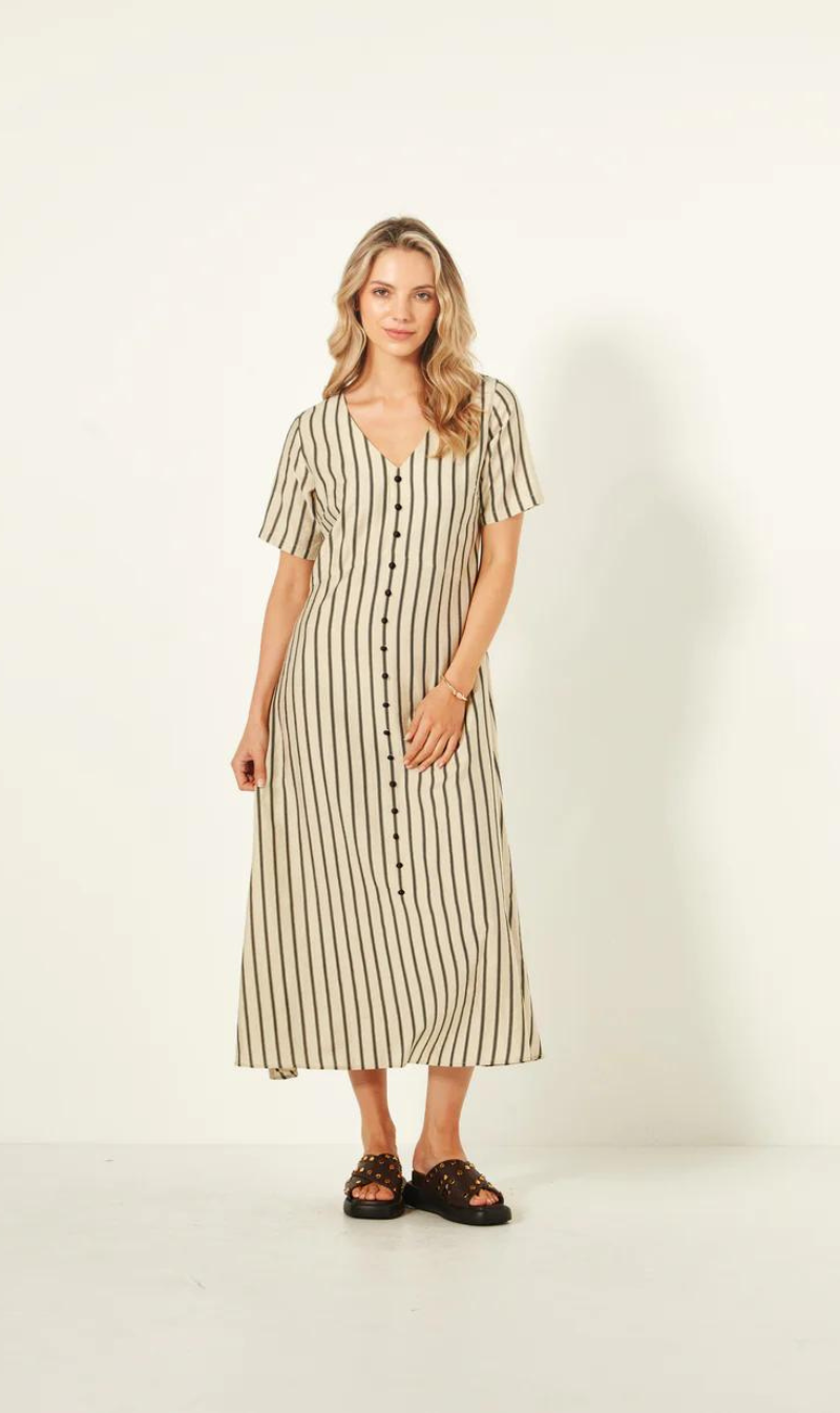 Lemon Tree Women's Clothing - Shop Lemon Tree