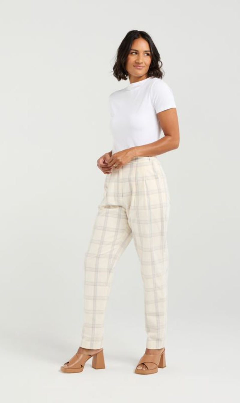 Sarah Pant