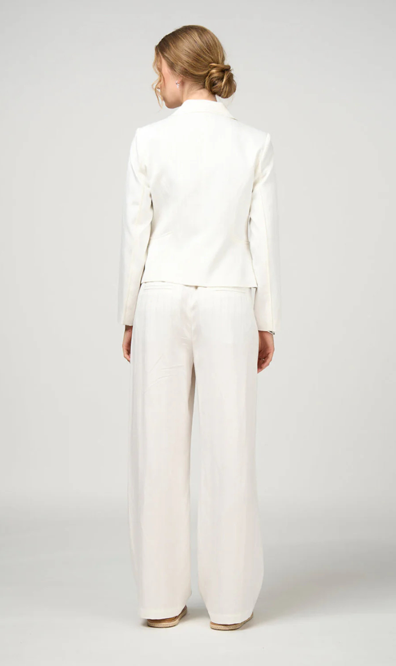 Meridian Jacket | White