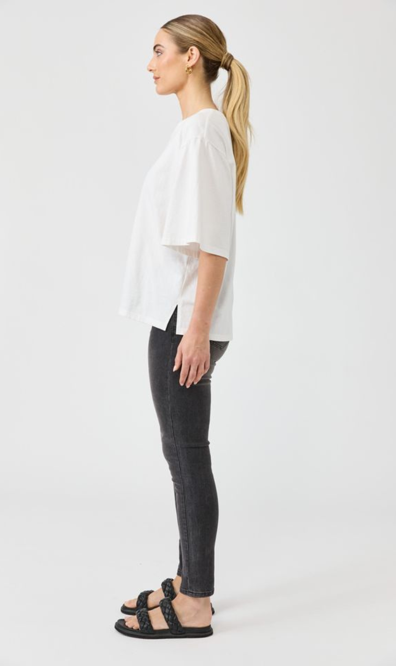 Studio T-Shirt | Salt