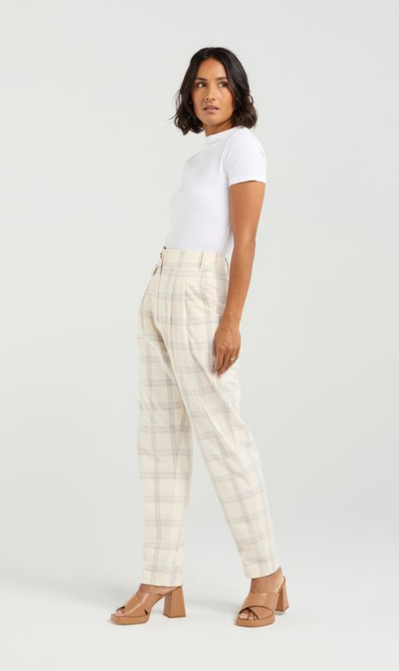 Sarah Pant