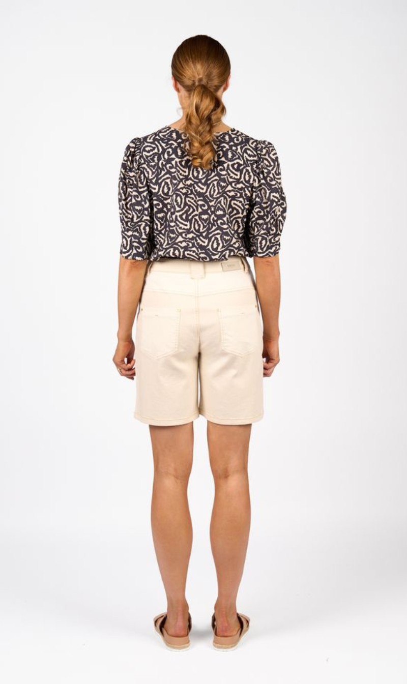 Spin Short | Natural Denim