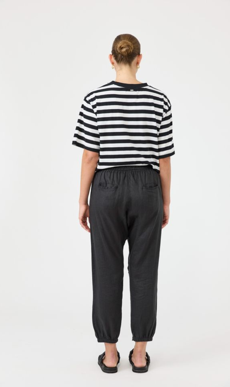 Studio Relaxed Pant | Ebony