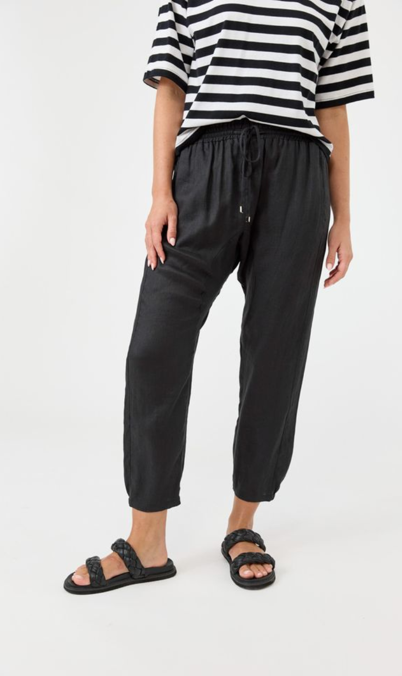 Studio Relaxed Pant | Ebony